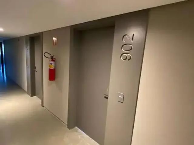 Flat venda em Lomba do Pinheiro, Rio Grande do Sul