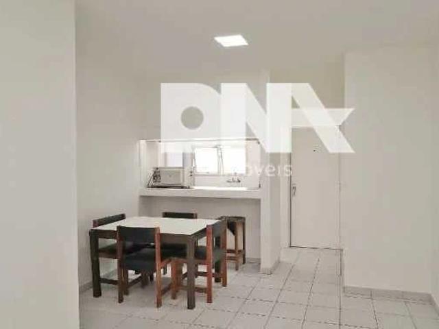 Flat venda em Bairro Peixoto, Rio de Janeiro