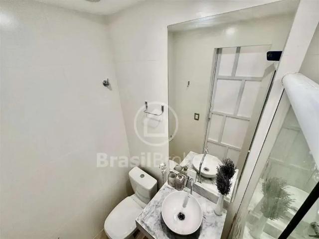 Flat venda em Região Geográfica Imediata do Rio de Janeiro, Região Metropolitana do Rio de Janeiro