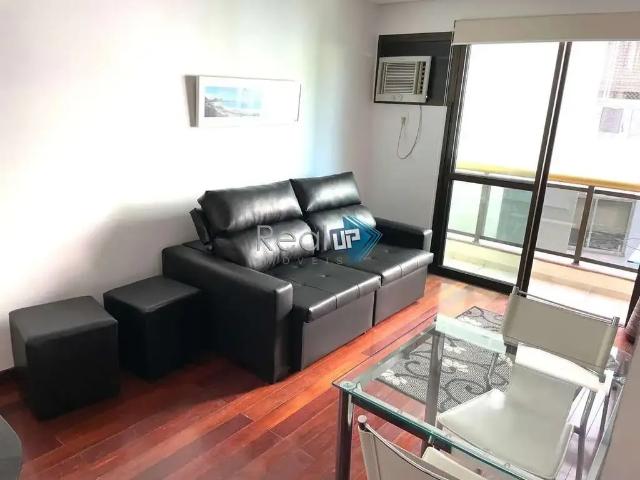 Flat venda em Região Geográfica Imediata do Rio de Janeiro, Região Metropolitana do Rio de Janeiro