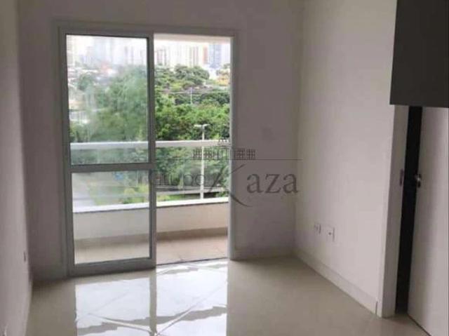 Flat venda em Aquarius I, São José dos Campos