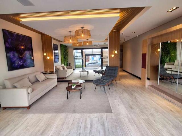 Flat venda em Kobrasol, São José