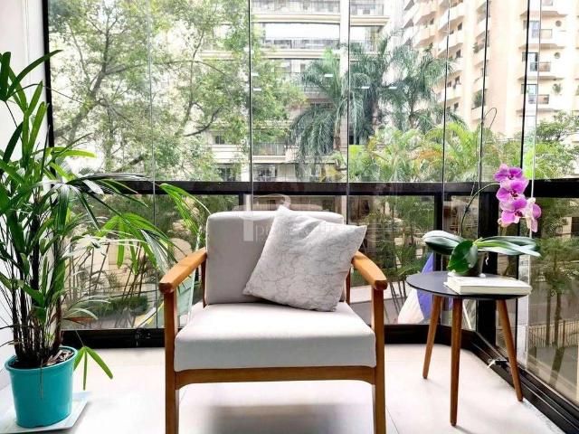 Flat venda em Cerqueira César, São Paulo