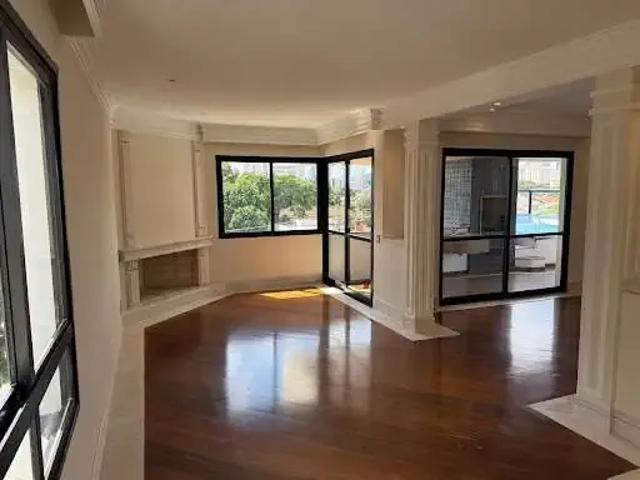 Flat venda em Região Imediata de São Paulo, Região Metropolitana de São Paulo