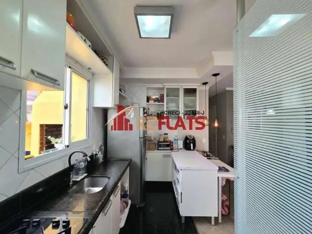 Flat venda em Região Imediata de São Paulo, Região Metropolitana de São Paulo
