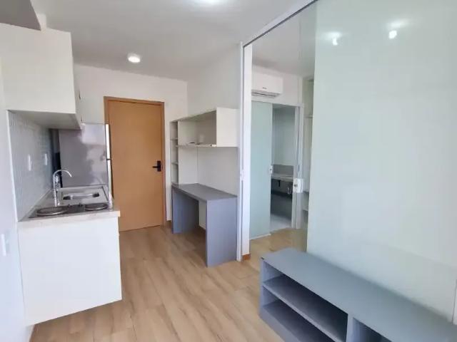 Flat venda em Região Geográfica Imediata de Salvador, Região Metropolitana de Salvador