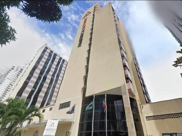 Flat venda em Região Geográfica Imediata de Salvador, Região Metropolitana de Salvador