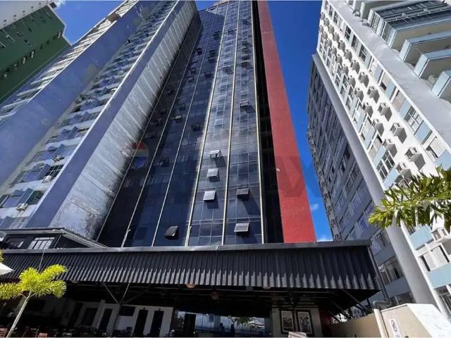Flat venda em Região Geográfica Imediata de Salvador, Região Metropolitana de Salvador