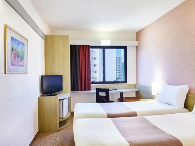 Apartamento venda em Região Imediata de Taubaté-Pindamonhangaba, Região Metropolitana do Vale do Paraíba e Litoral Norte