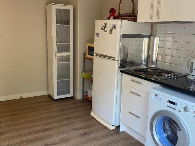 Apartment for rent in Paremoremo, Oroua County