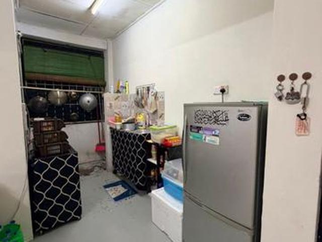 Flat for sale in Bandar Johor Bahru, Johor
