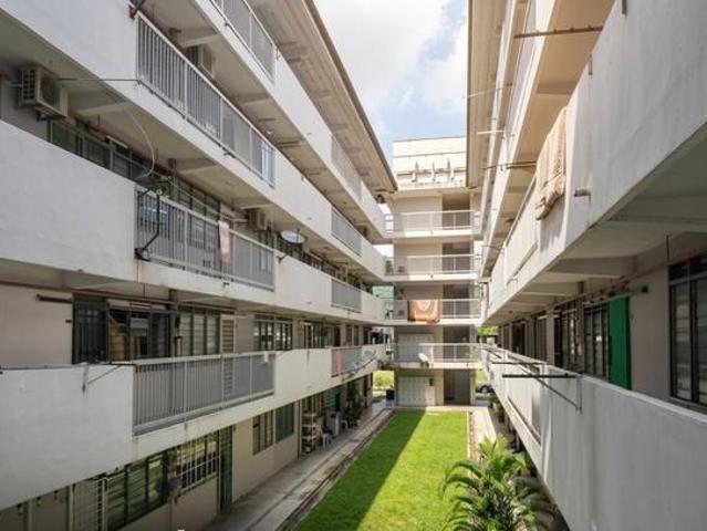 Flat for sale in Batu Pahat, Johor