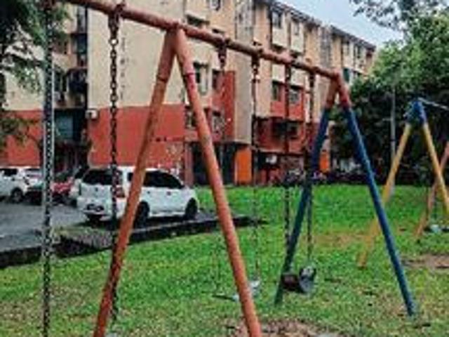 Flat for sale in Petaling, Alam Impian
