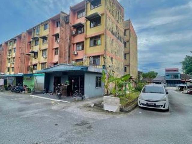 Flat for sale in Country Heights Damansara, Kuala Lumpur