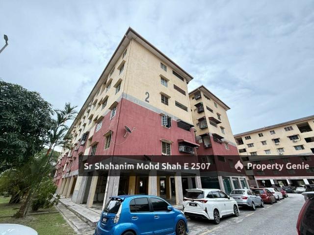 Flat for sale in Petaling, Alam Impian