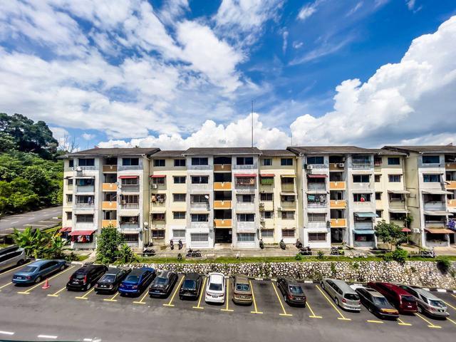 Flat for sale in Kajang, Langat