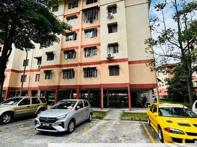 Condominium for sale in Petaling, Alam Impian