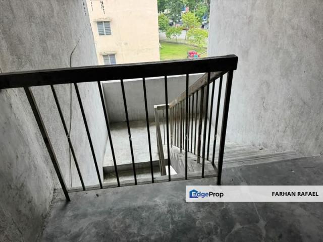 Flat for sale in Petaling, Alam Impian