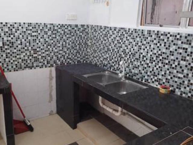 Flat for sale in Petaling, Alam Impian