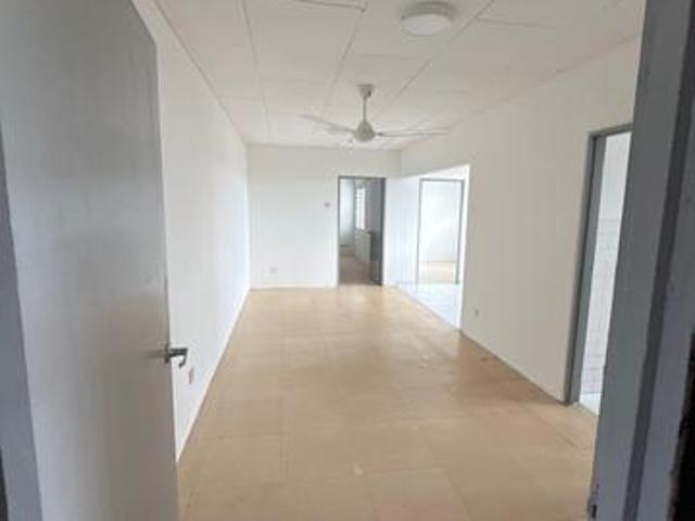 Flat for sale in Kajang, Langat