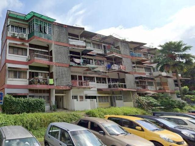 Flat for sale in Petaling, Damansara Damai