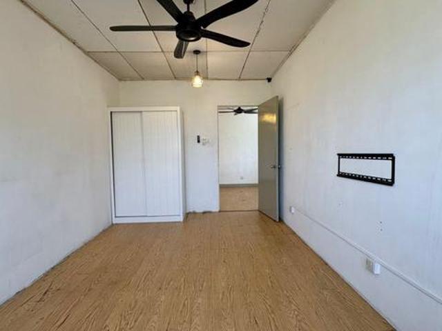 Flat for sale in Petaling, Alam Impian