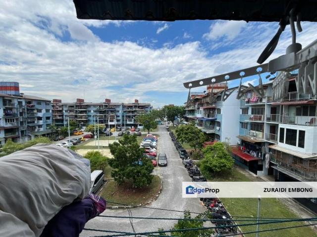 Flat for sale in Petaling, Alam Impian