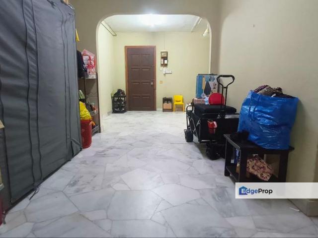 Flat for sale in Petaling, Alam Impian