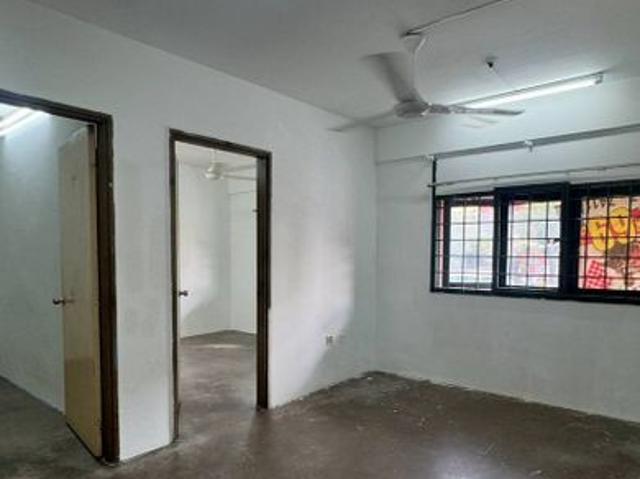 Flat for sale in Petaling, Alam Impian