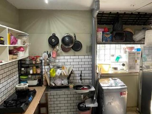 Flat for sale in Petaling, Alam Impian