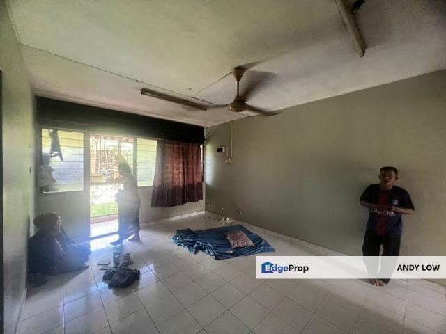 Flat for sale in Petaling, Alam Impian