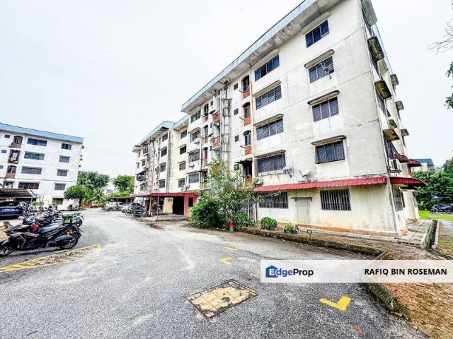 Flat for sale in Petaling, Alam Impian