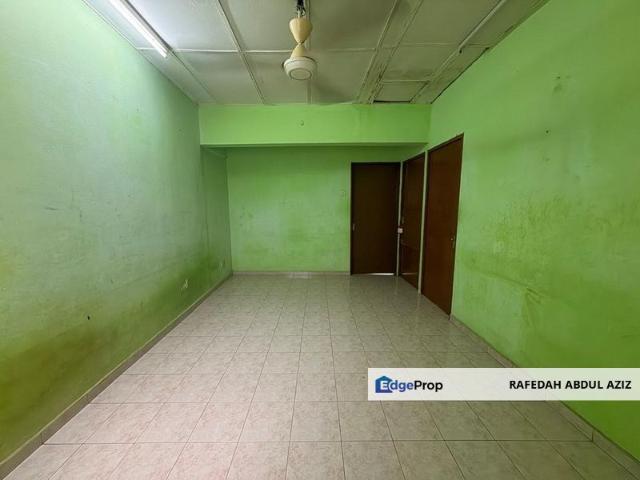 Condominium for sale in Petaling, Alam Impian