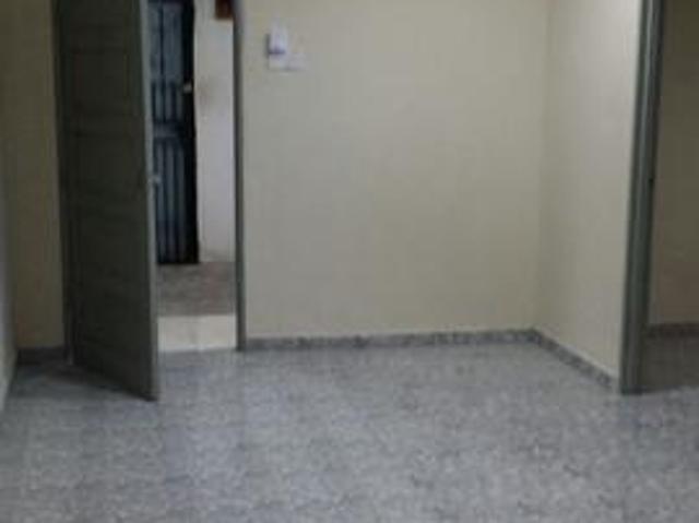 Flat for sale in Kajang, Langat