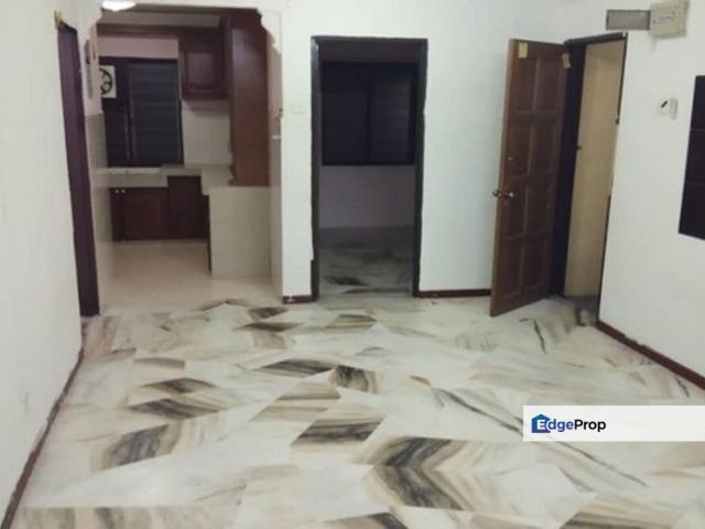 Flat for sale in Petaling, Alam Impian
