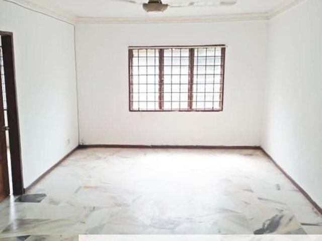 Flat for sale in Petaling, Alam Impian