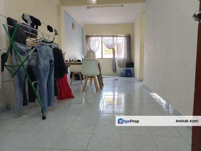 Flat for sale in Petaling, Alam Impian
