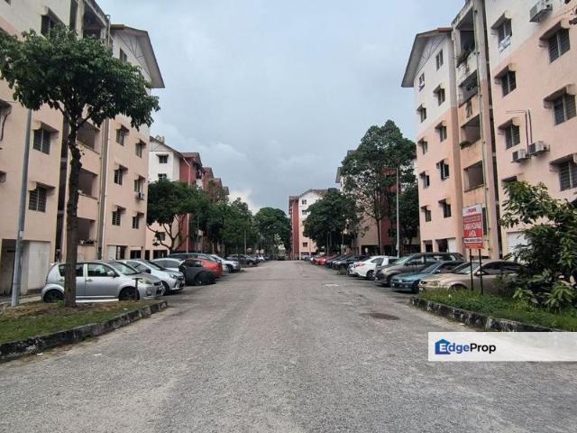 Flat for sale in Petaling, Alam Impian