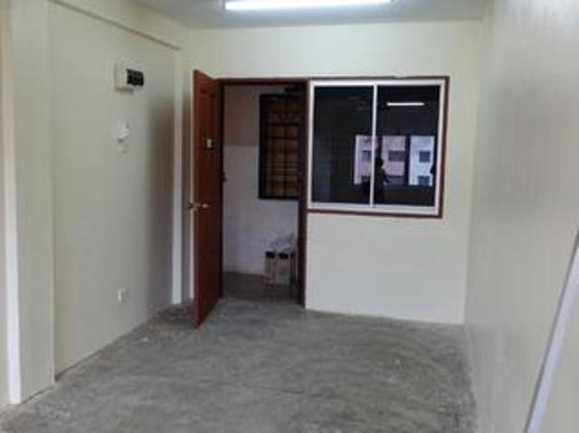 Flat for sale in Petaling, Alam Impian