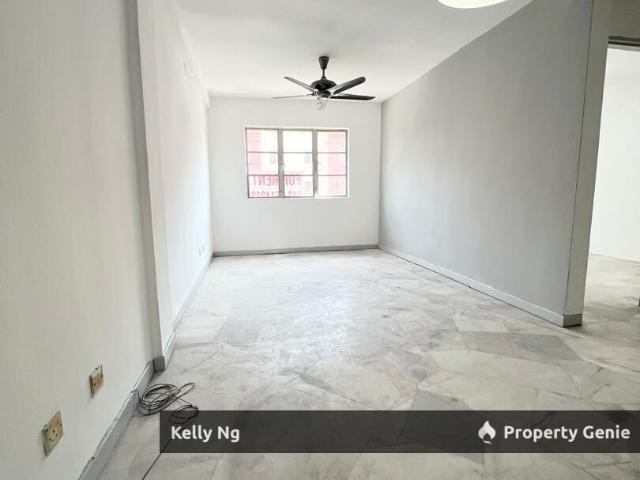 Flat for rent in Petaling, Alam Impian