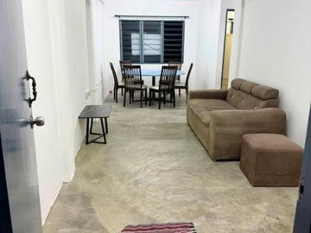 Flat for rent in Shah Alam, Petaling