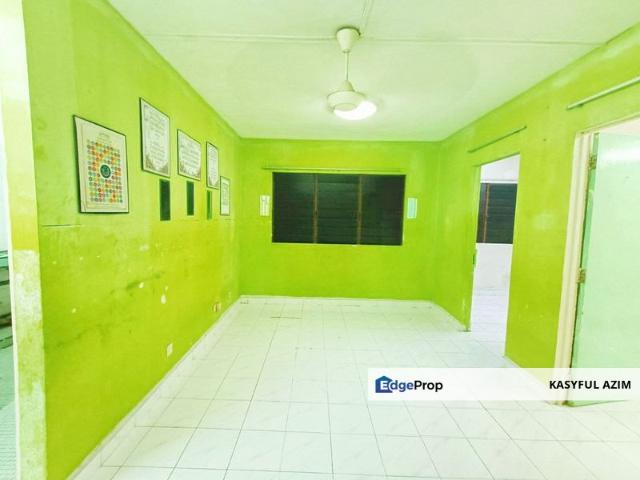 Flat for sale in Petaling, Alam Impian