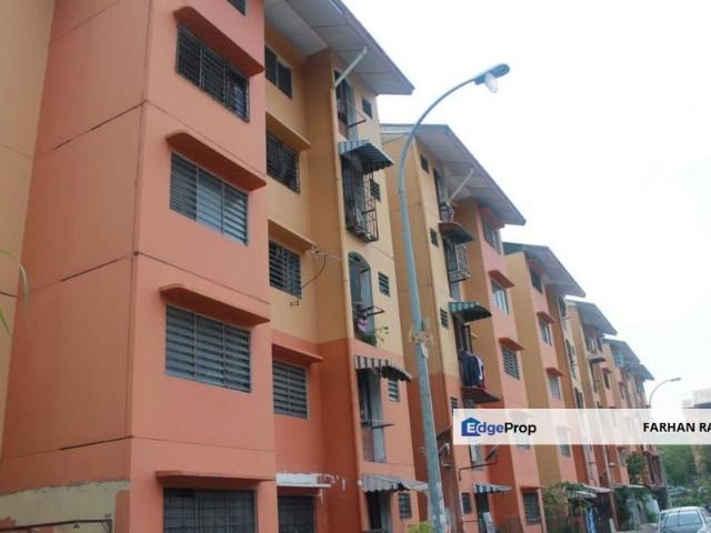 Flat for sale in Petaling, Alam Impian