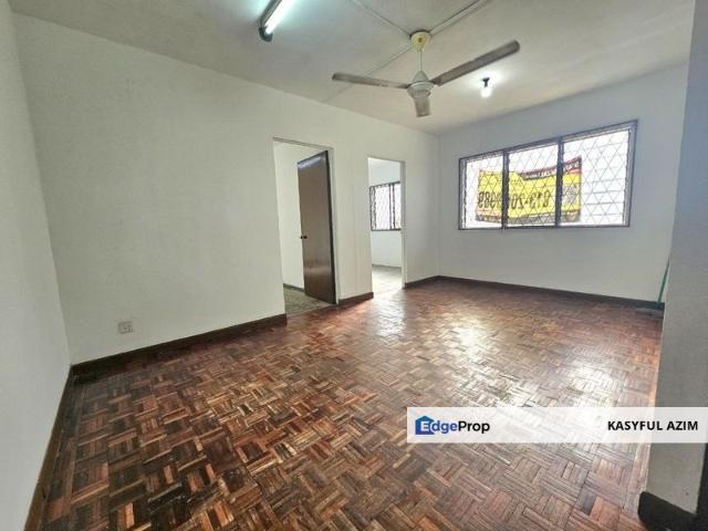 Flat for sale in Petaling, Alam Impian
