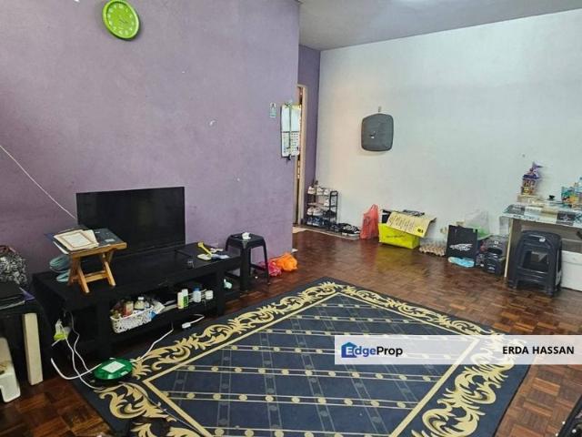 Flat for sale in Petaling, Alam Impian