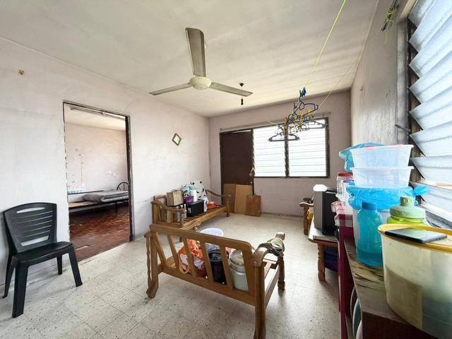 Flat for sale in Petaling, Damansara Damai