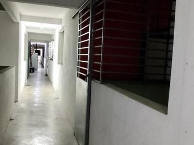 Flat for sale in Selayang, Selangor