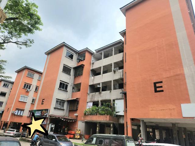Flat for sale in Bukit Ledang, Johor