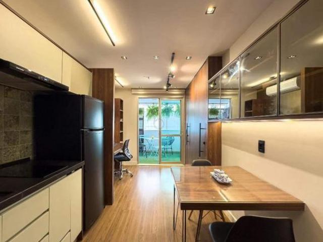 Apartamento venda em Região Geográfica Imediata do Distrito Federal, Região Integrada de Desenvolvimento do Distrito Federal e Entorno