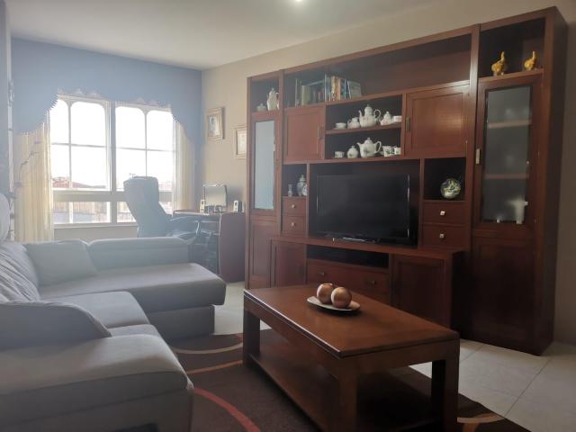 Apartamento en alquiler en Ribeira, A Barbanza